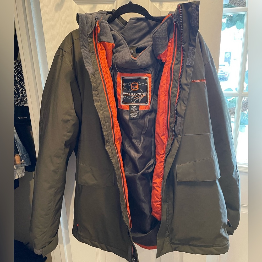 Free Country “3-in-1” Men’s Jacket, Dark Olive & Orange (Size Medium)